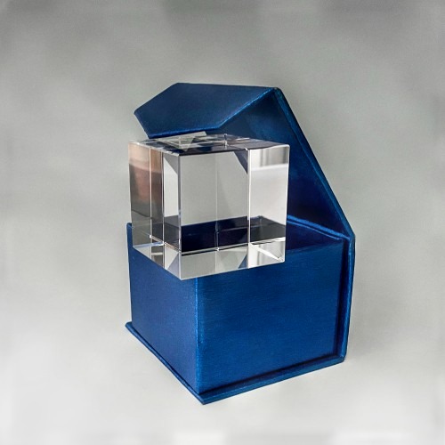 Стеклянный куб 100 × 100 × 100 мм